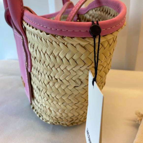Brand new Jacquemus Mini Beach Basket - Picture 2 of 5